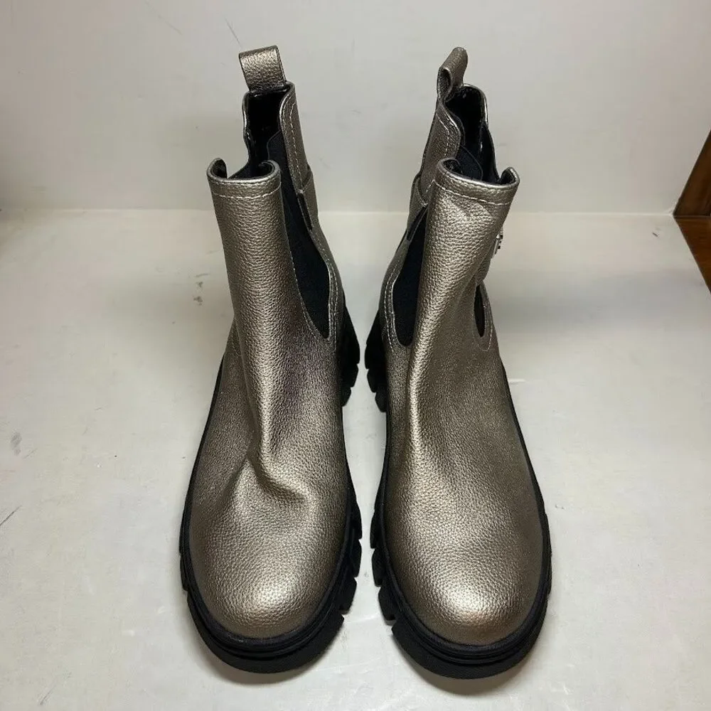 Guess womens 10